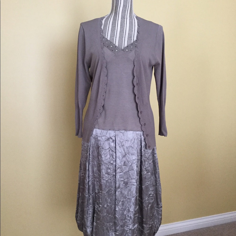 Skirt - Picture 2 of 4